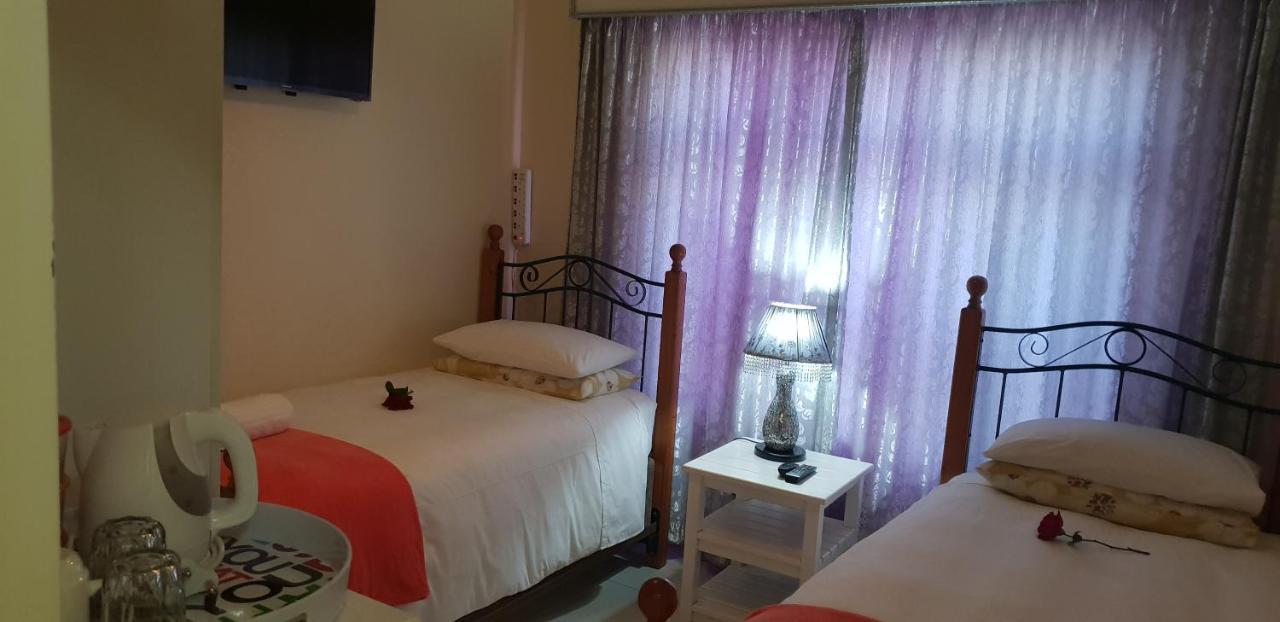 Ebenezer Guesthouse Bluewater Bay Πορτ Ελίζαμπεθ Εξωτερικό φωτογραφία