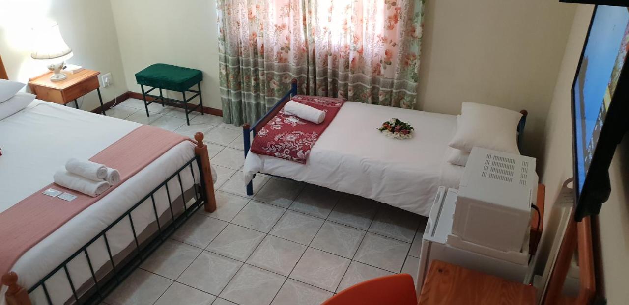 Ebenezer Guesthouse Bluewater Bay Πορτ Ελίζαμπεθ Εξωτερικό φωτογραφία