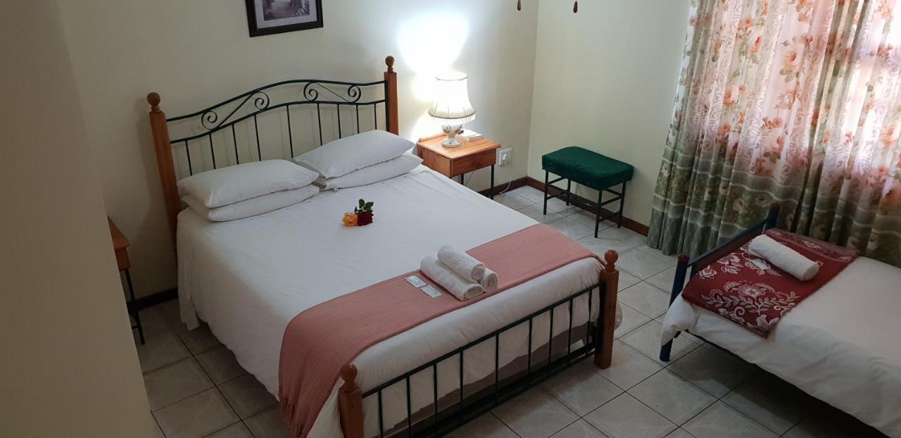 Ebenezer Guesthouse Bluewater Bay Πορτ Ελίζαμπεθ Εξωτερικό φωτογραφία